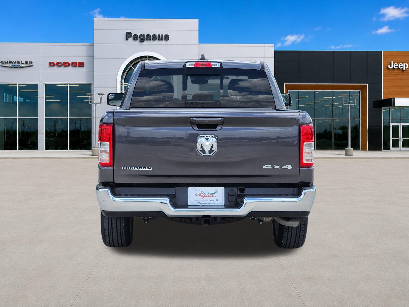 Used 2022 RAM 1500 Big Horn AWD/4WD image 7