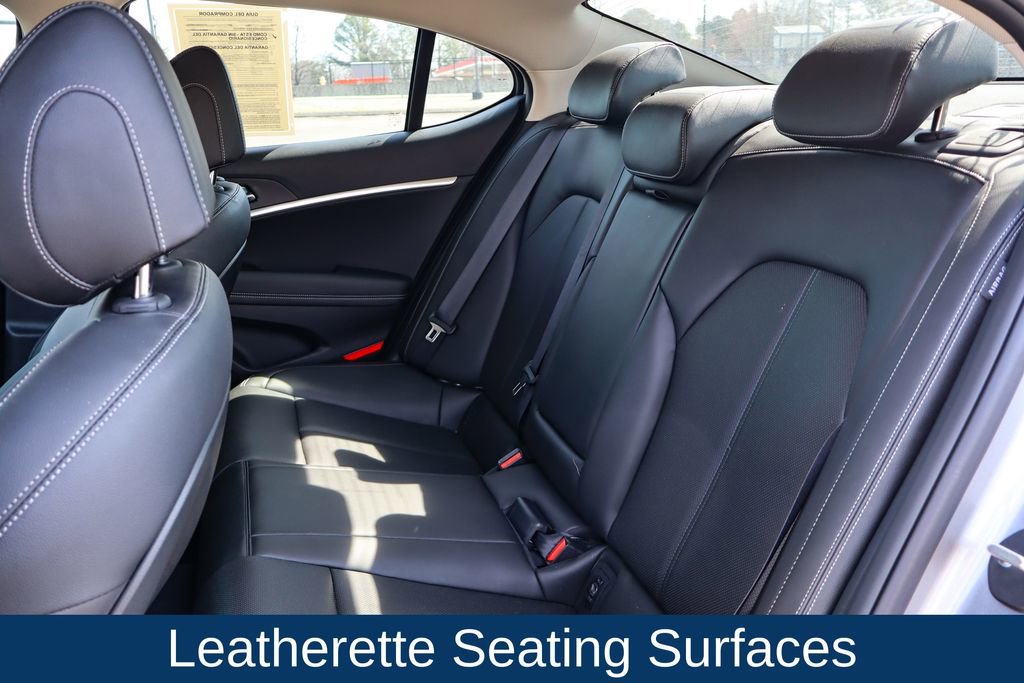 Used 2026 Genesis G70 2.5T image 12