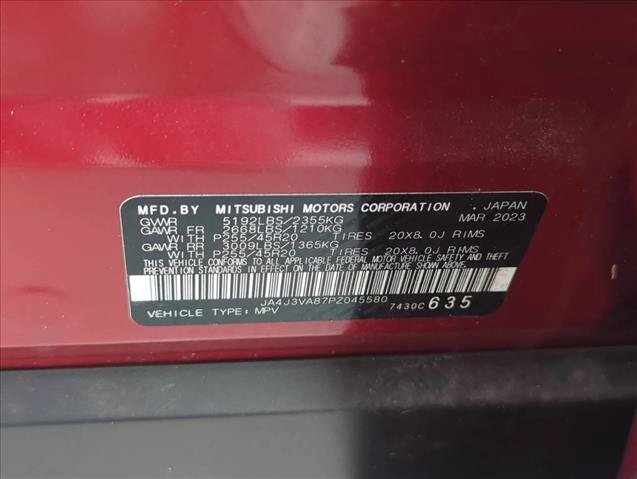 Used 2023 Mitsubishi Outlander SEL FWD image 2