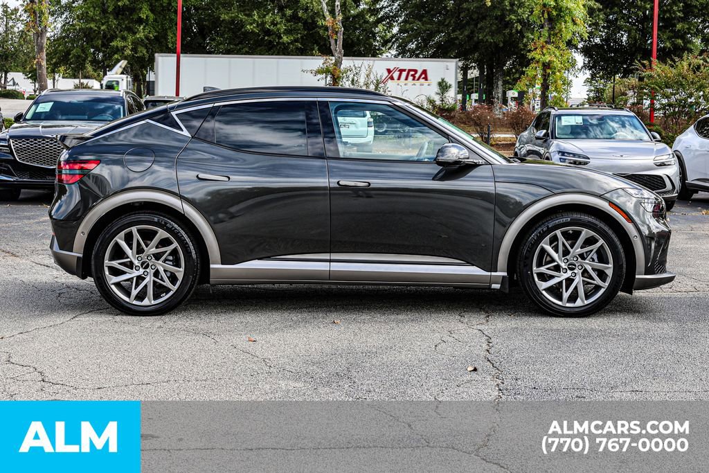 Used 2025 Genesis GV60 Advanced AWD/4WD image 10