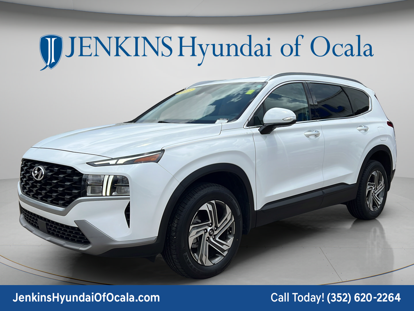 Certified 2023 Hyundai Santa Fe SEL w/ Cargo Package AWD/4WD image 7