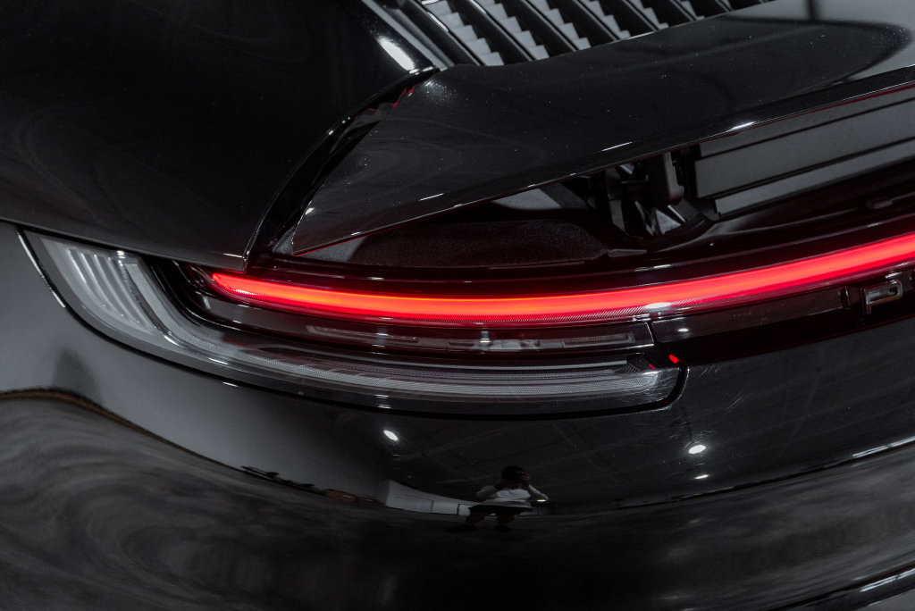 Used 2020 Porsche 911 Carrera S RWD image 32