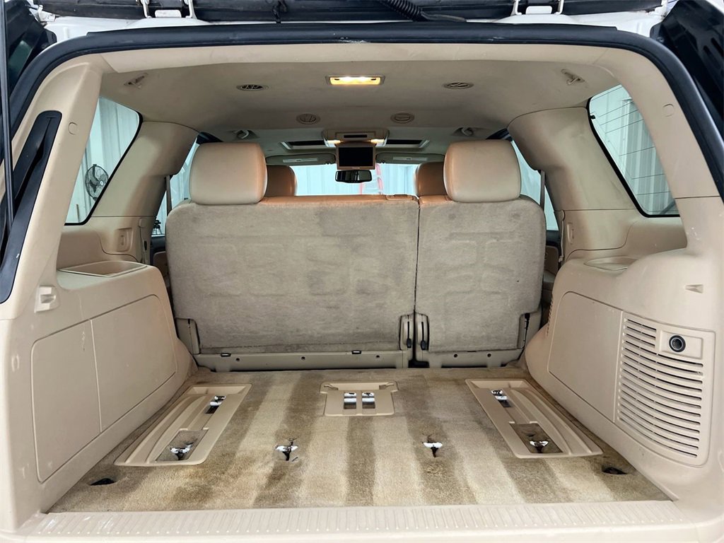 Used 2012 GMC Yukon SLT w/ SLT-2 Equipment Package image 23