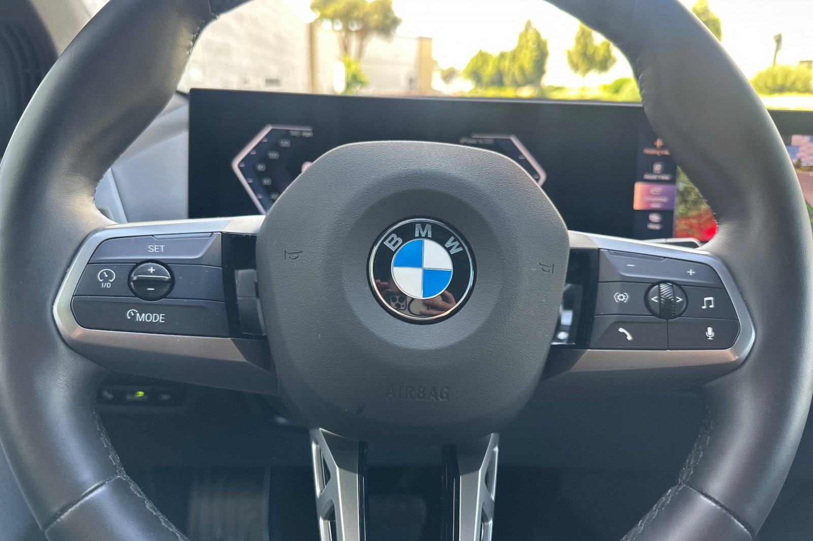 Certified 2025 BMW iX xDrive50 w/ Premium Package AWD/4WD image 30
