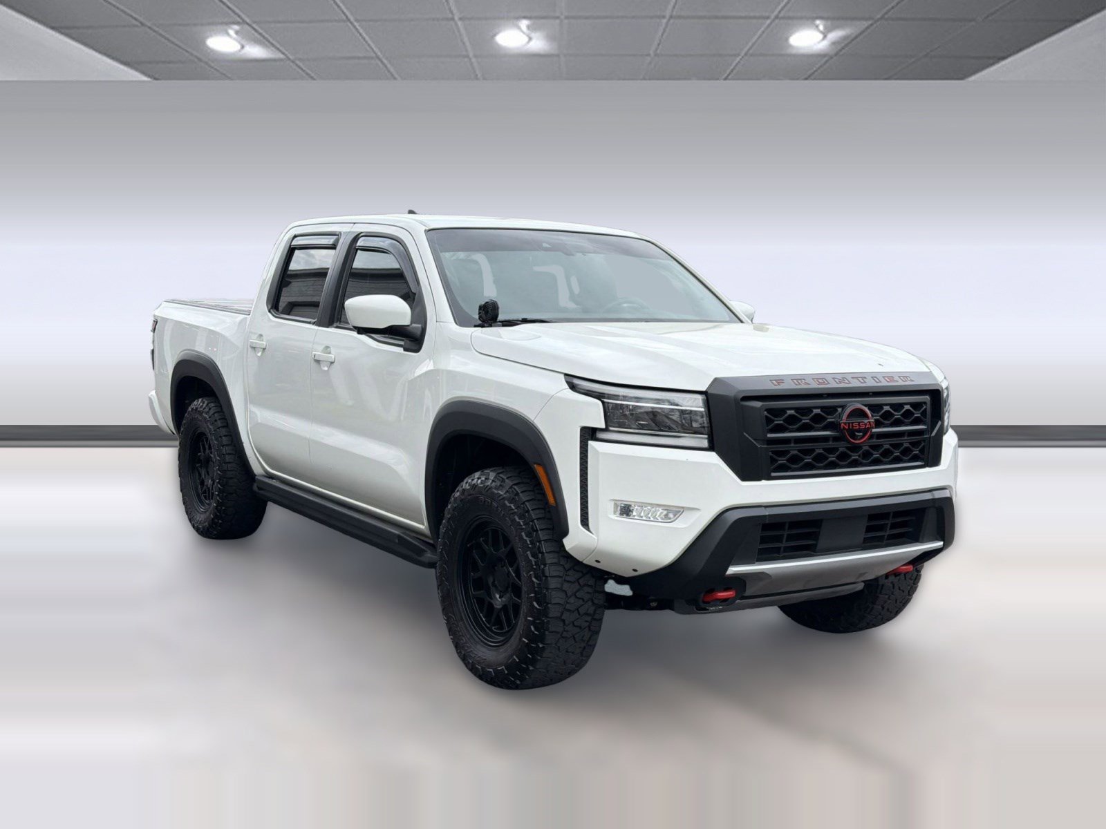 Used 2024 Nissan Frontier PRO-4X w/ Pro Convenience Package image 7
