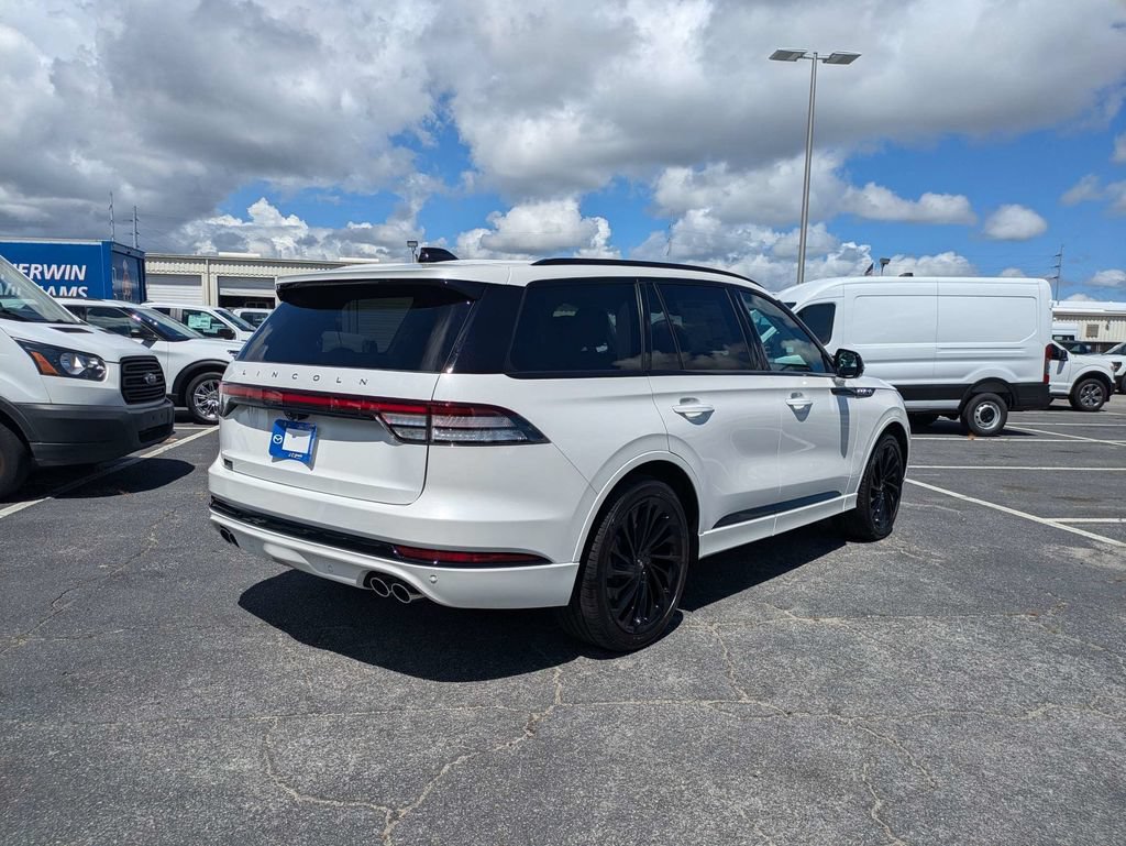 Certified 2026 Lincoln Aviator Reserve w/ Luxury Package RWD image 5
