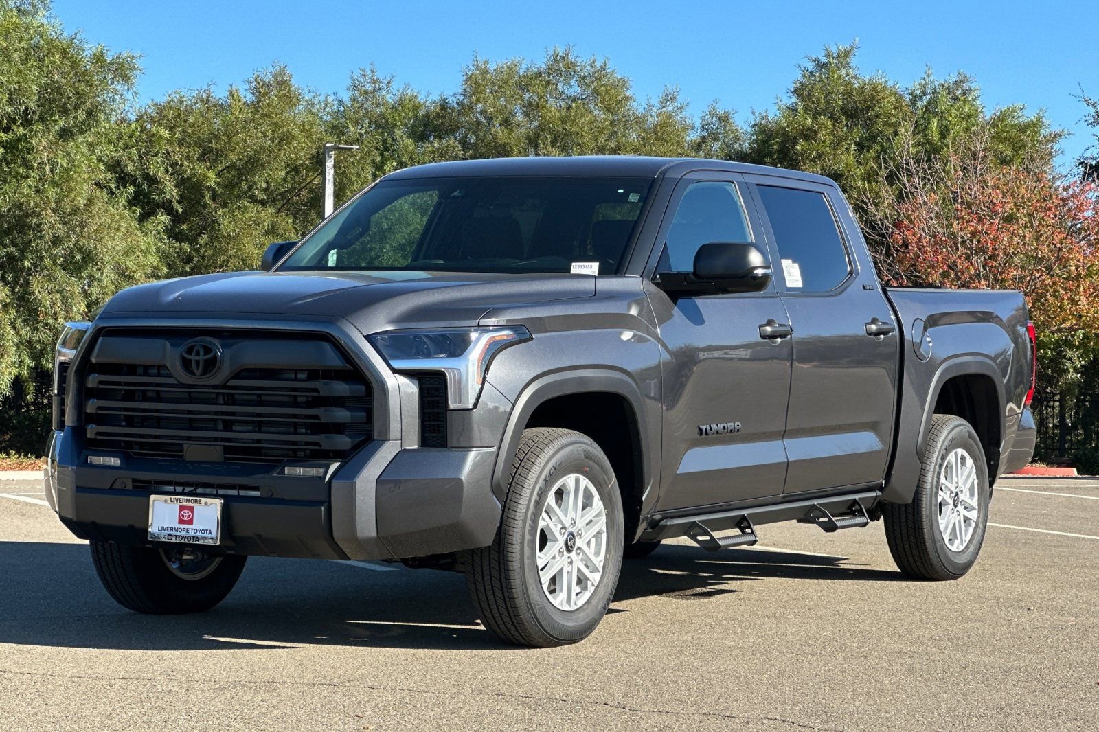 New 2026 Toyota Tundra SR5 AWD/4WD image 7