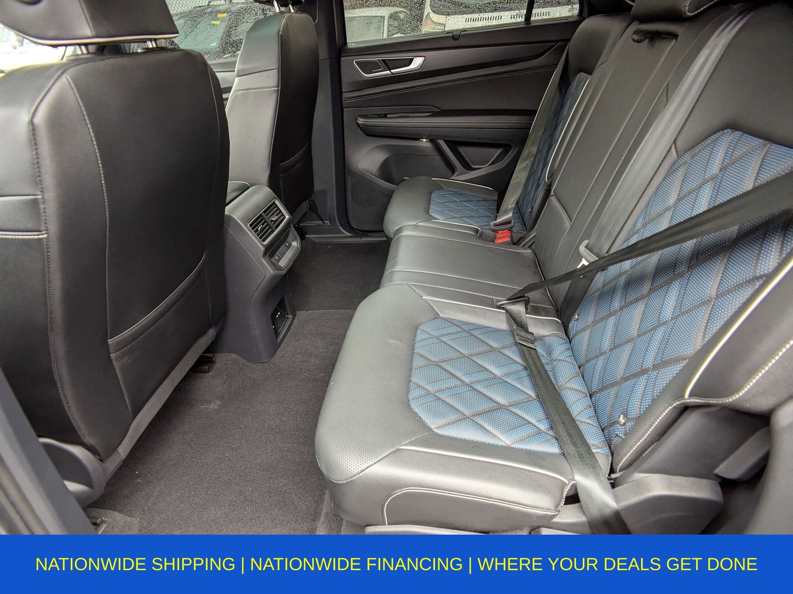 Used 2025 Volkswagen Atlas Cross Sport SEL Premium R-Line image 17