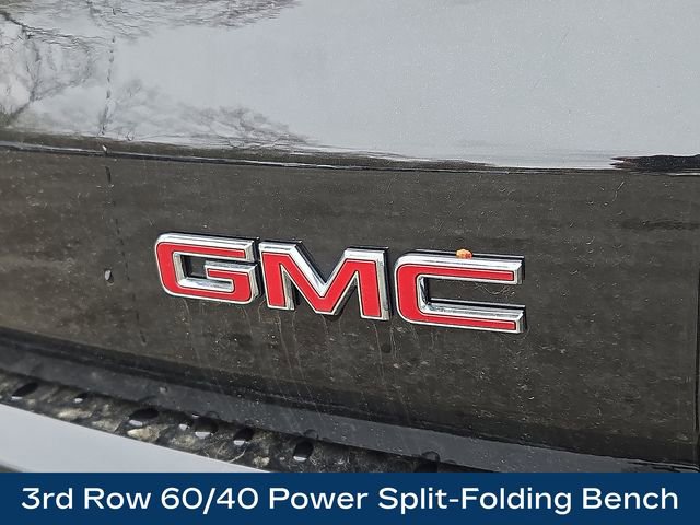 Used 2025 GMC Acadia Denali w/ LPO, Floor Liner Package AWD/4WD image 32