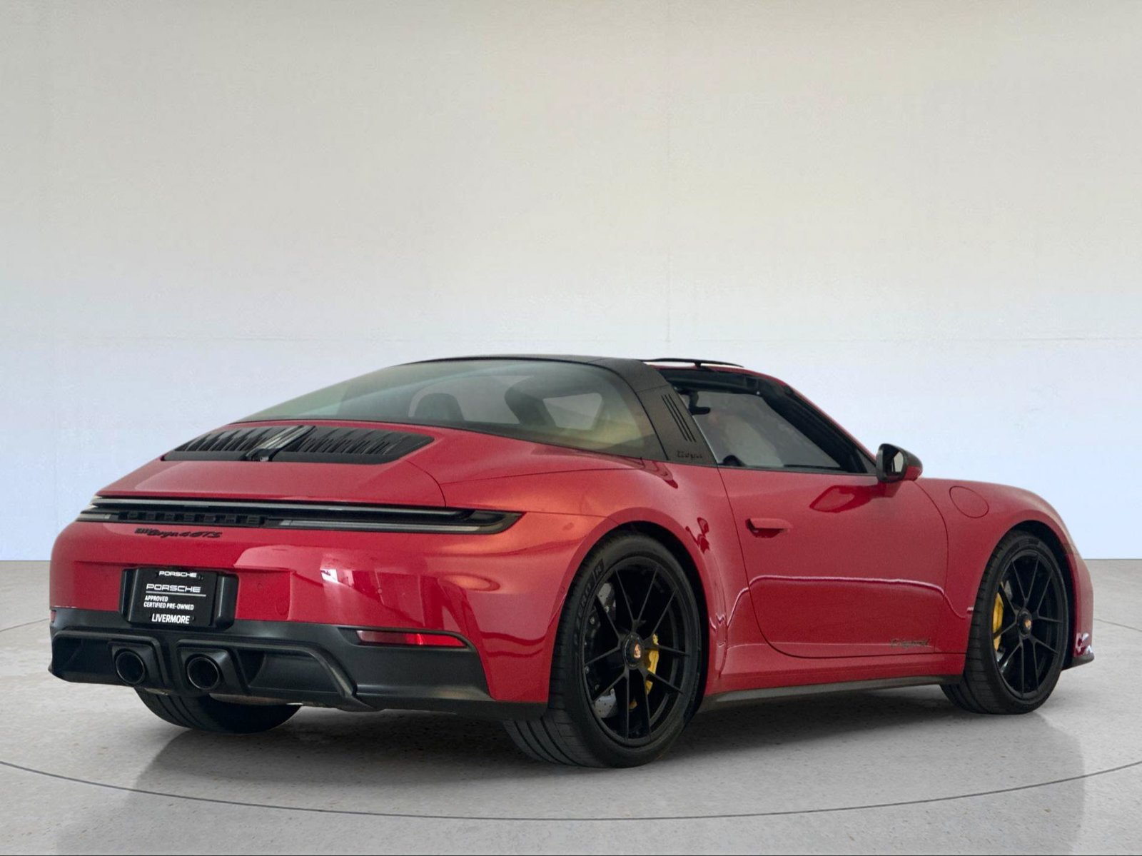Certified 2026 Porsche 911 Targa 4 GTS AWD/4WD image 8