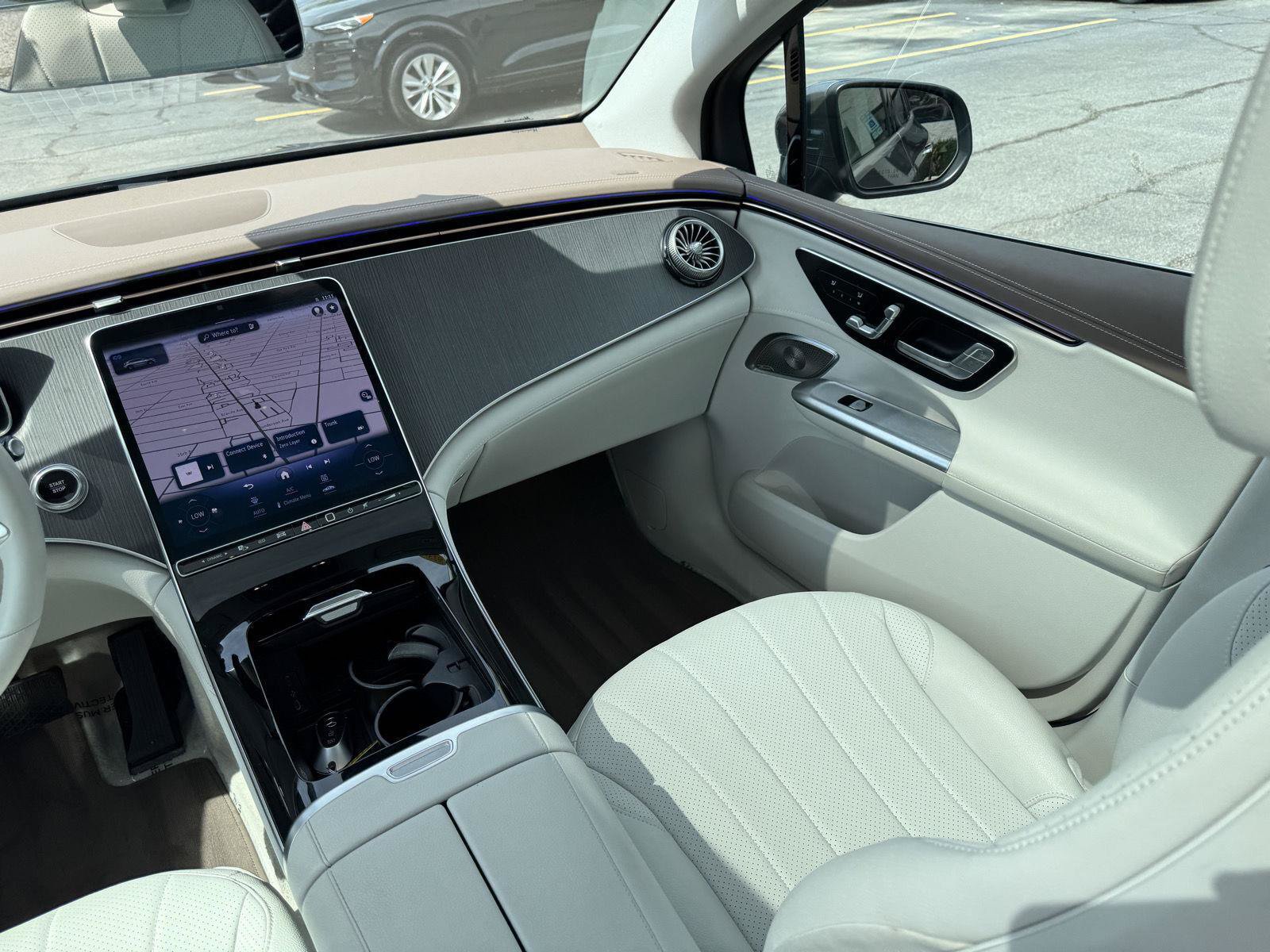 Used 2023 Mercedes-Benz EQE 350+ SUV w/ Exclusive Trim Package image 35