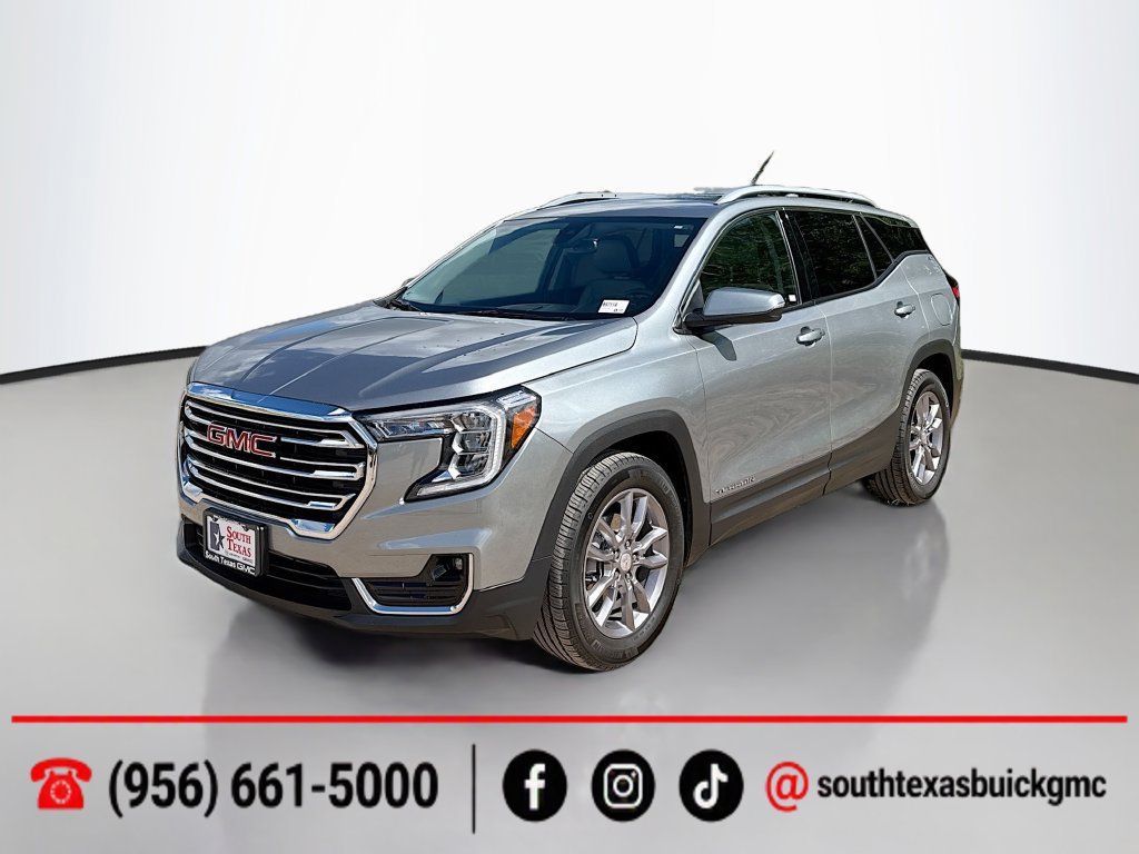 Used 2023 GMC Terrain SLT w/ Infotainment Package II FWD image 3