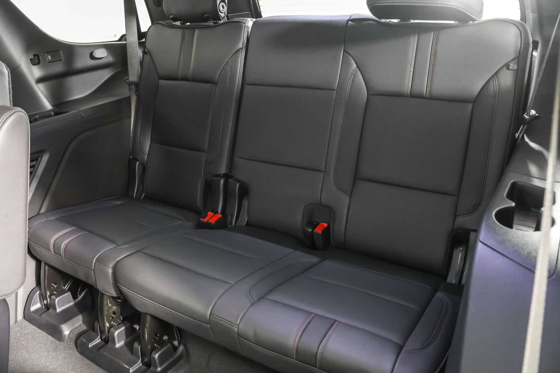 Used 2025 Chevrolet Tahoe RST w/ Comfort Package AWD/4WD image 40