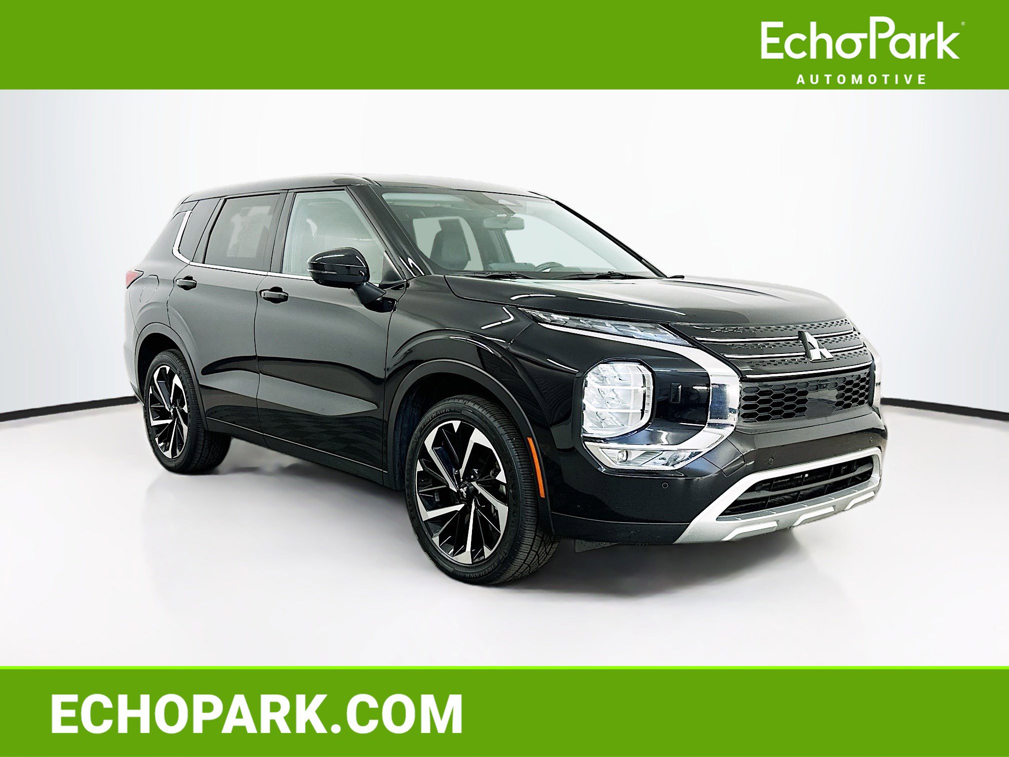 Used 2024 Mitsubishi Outlander SE