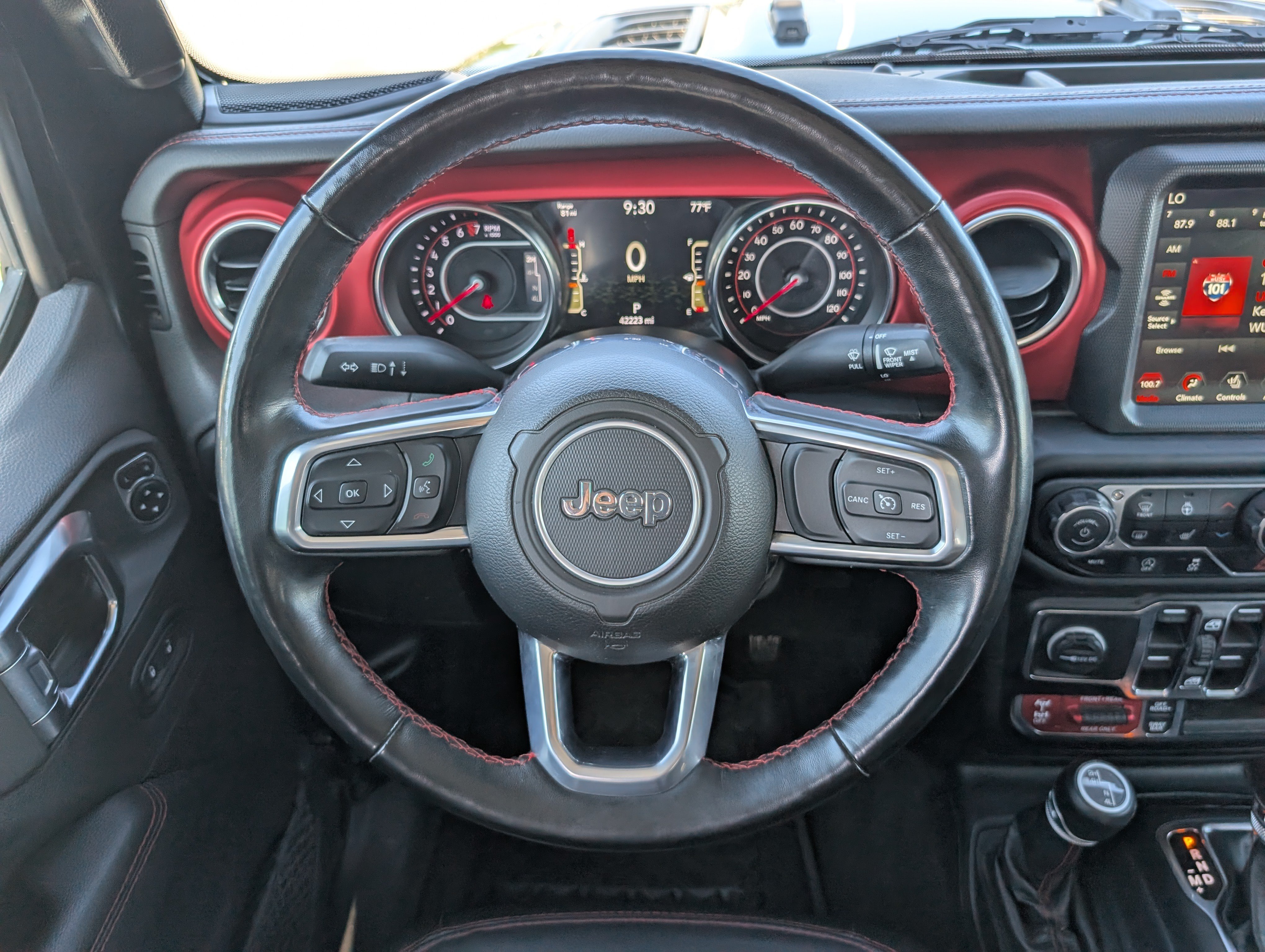 Used 2021 Jeep Gladiator Rubicon AWD/4WD image 15