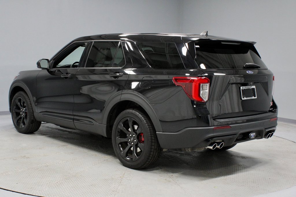Used 2022 Ford Explorer ST w/ ST High-Performance Pack image 9