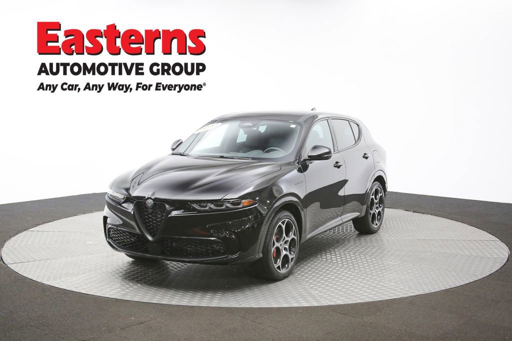 Used 2024 Alfa Romeo Tonale Veloce AWD/4WD image 53