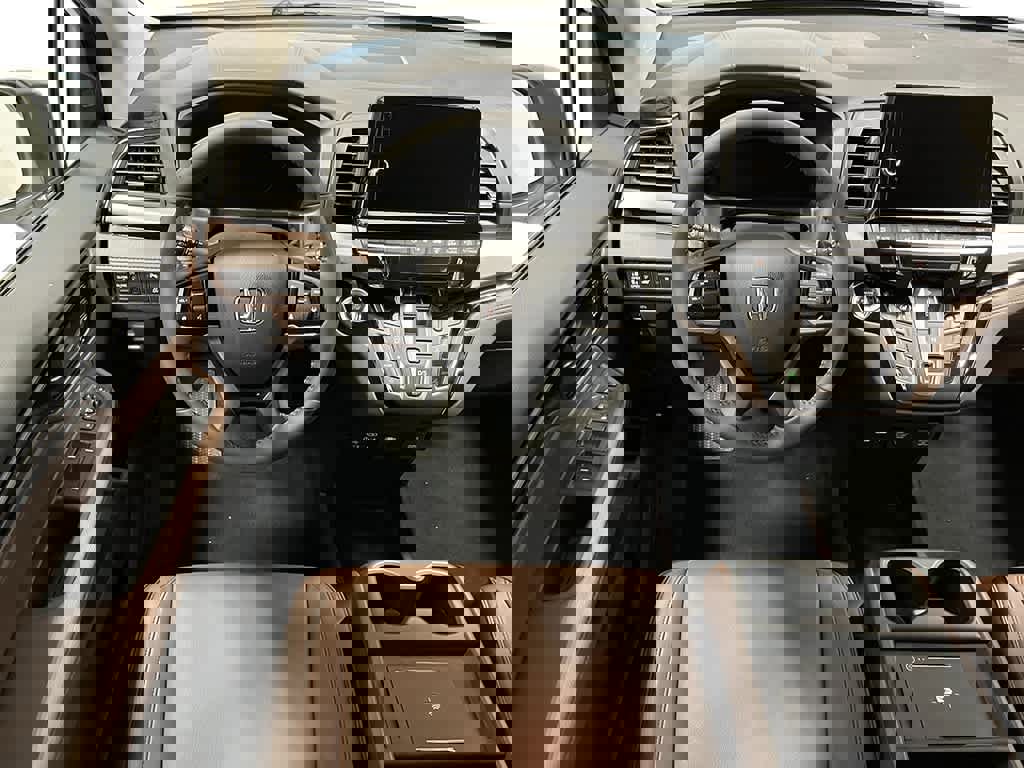 New 2026 Honda Odyssey Touring image 27