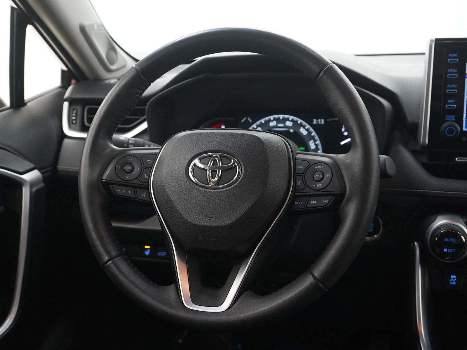 Used 2020 Toyota RAV4 Limited image 16