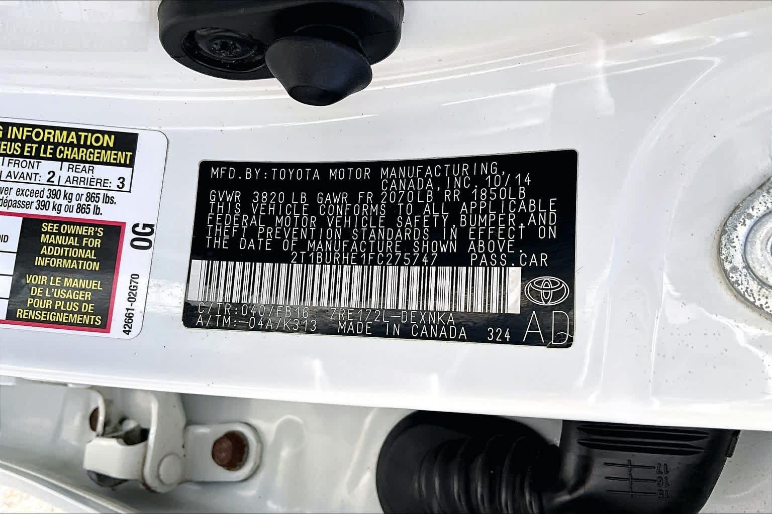 Used 2015 Toyota Corolla LE FWD image 34