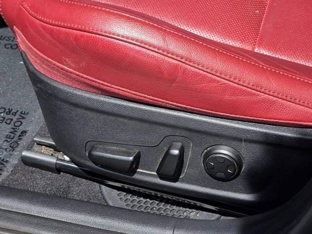 Used 2019 Kia Stinger GT1 AWD/4WD image 16