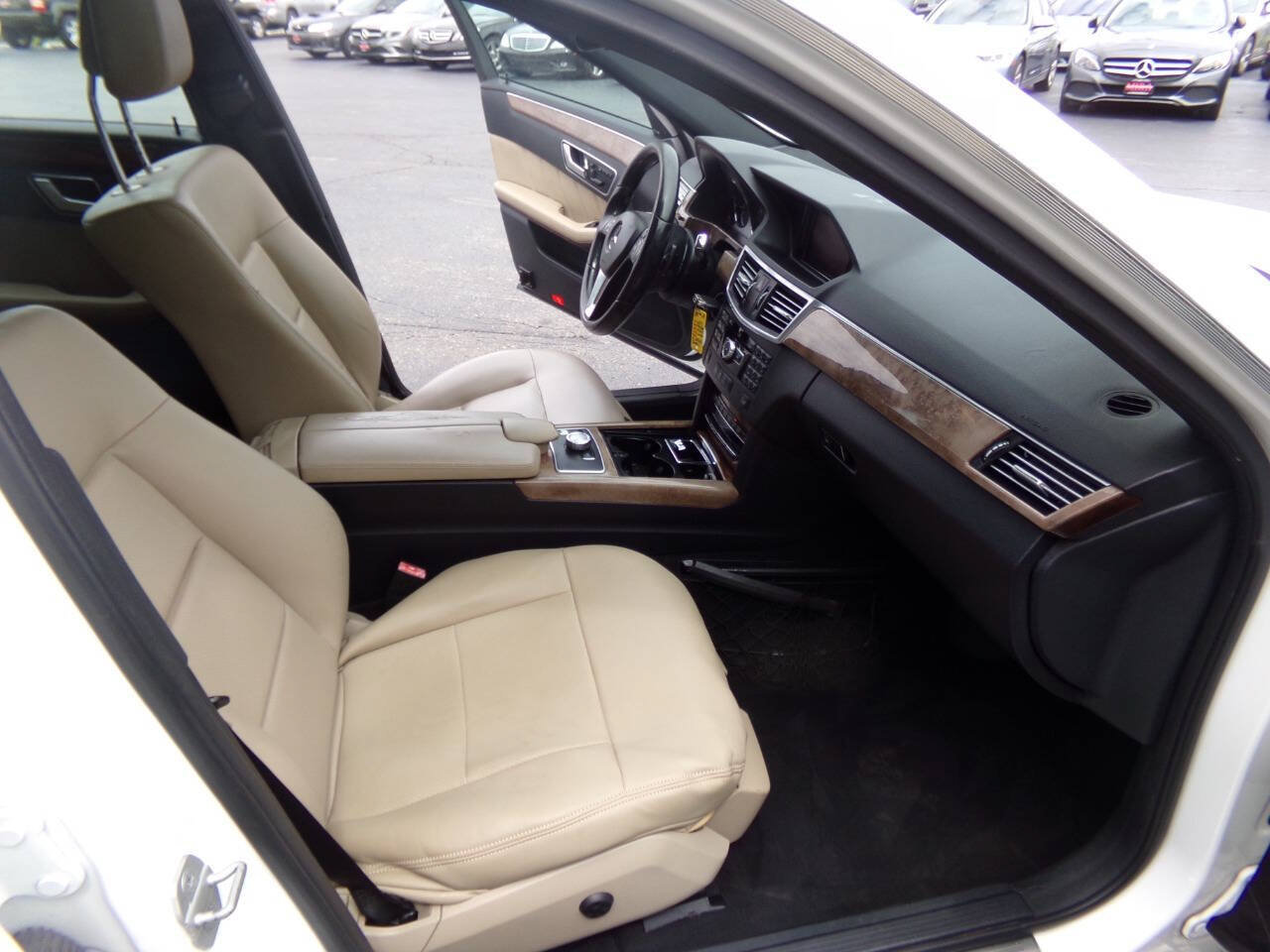Used 2013 Mercedes-Benz E 350 BlueTEC Sedan image 27