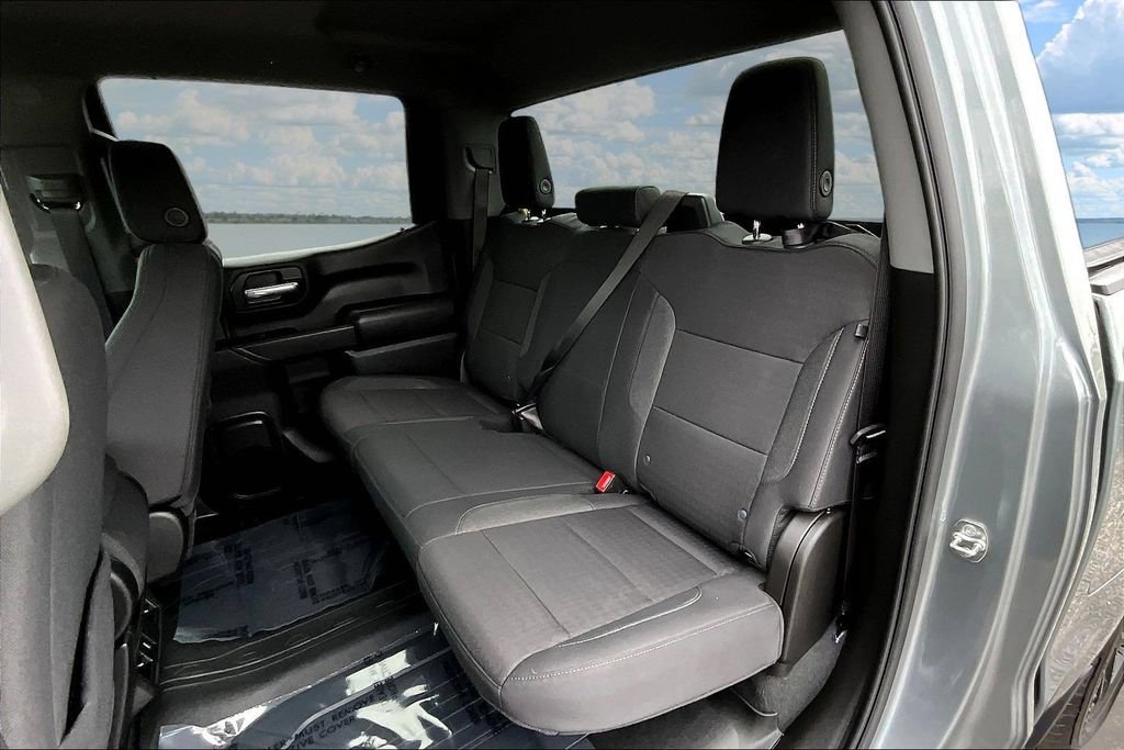 Used 2026 Chevrolet Silverado 1500 Custom AWD/4WD image 25