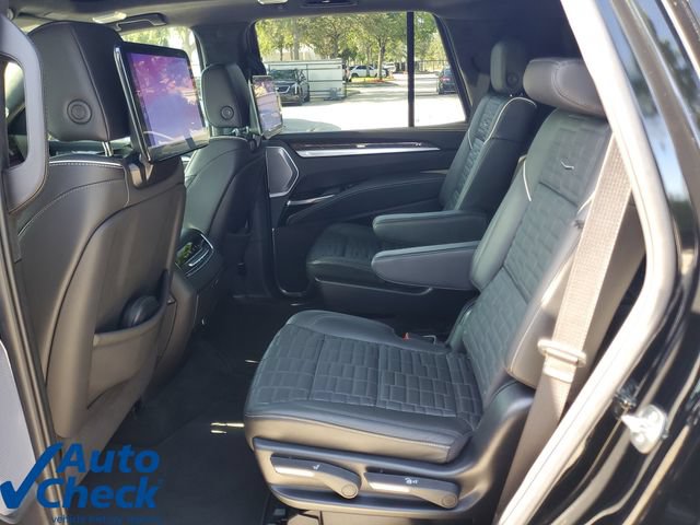 Used 2025 Cadillac Escalade Sport Platinum AWD/4WD image 13