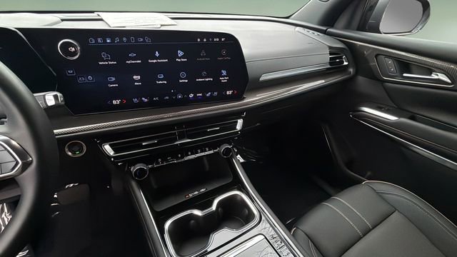 Certified 2025 Chevrolet Traverse High Country w/ LPO, Floor Liner Package image 25