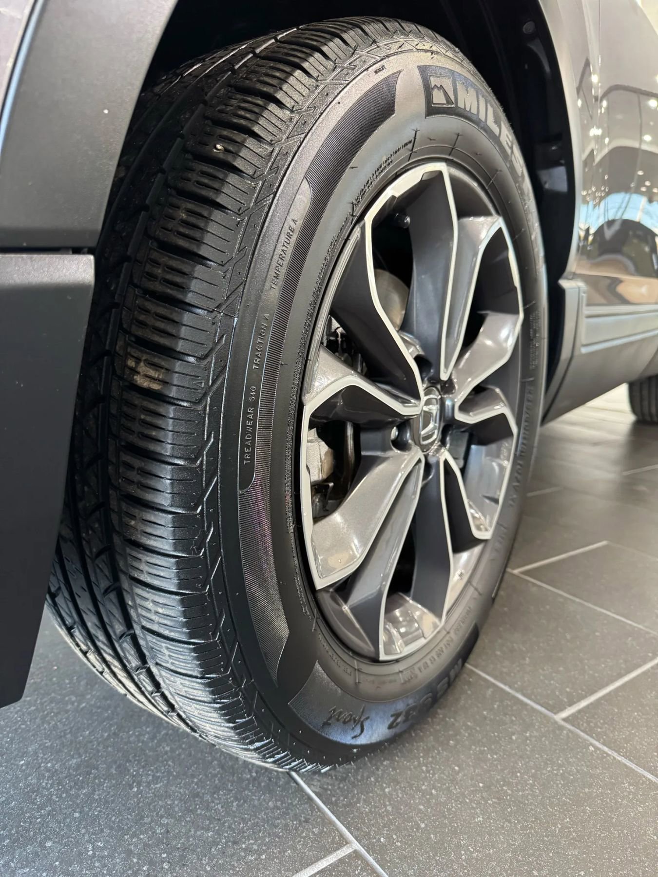 Used 2020 Honda CR-V EX image 30