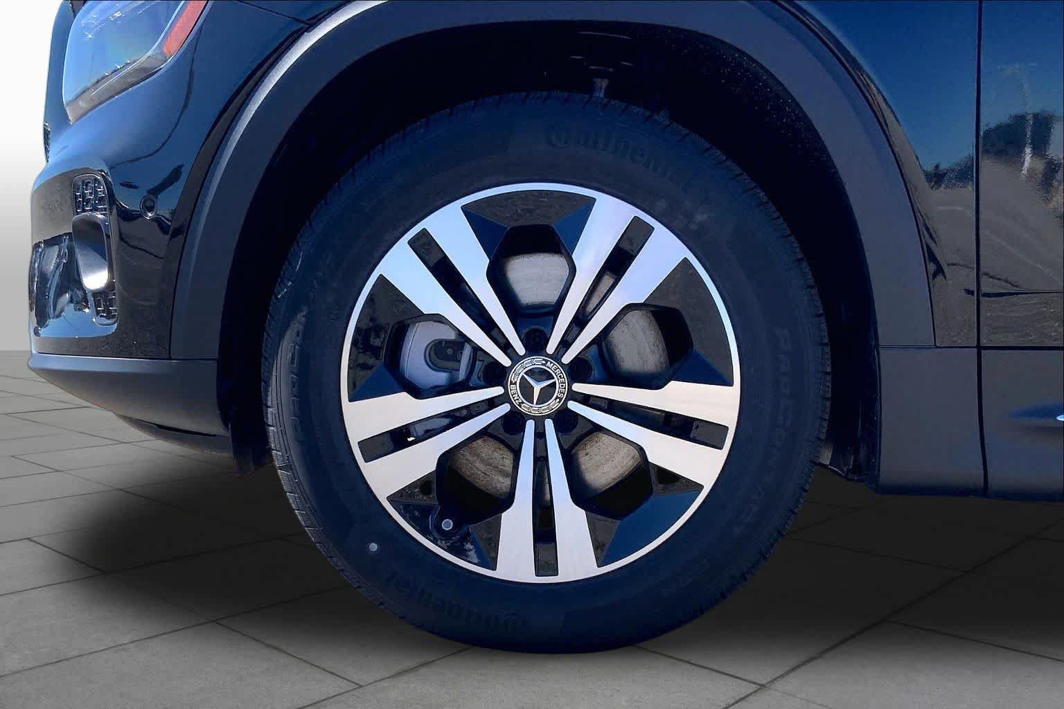 New 2026 Mercedes-Benz GLB 250 4MATIC image 18