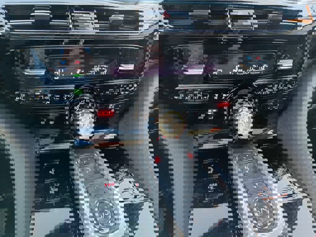 Used 2023 Acura MDX SH-AWD image 27