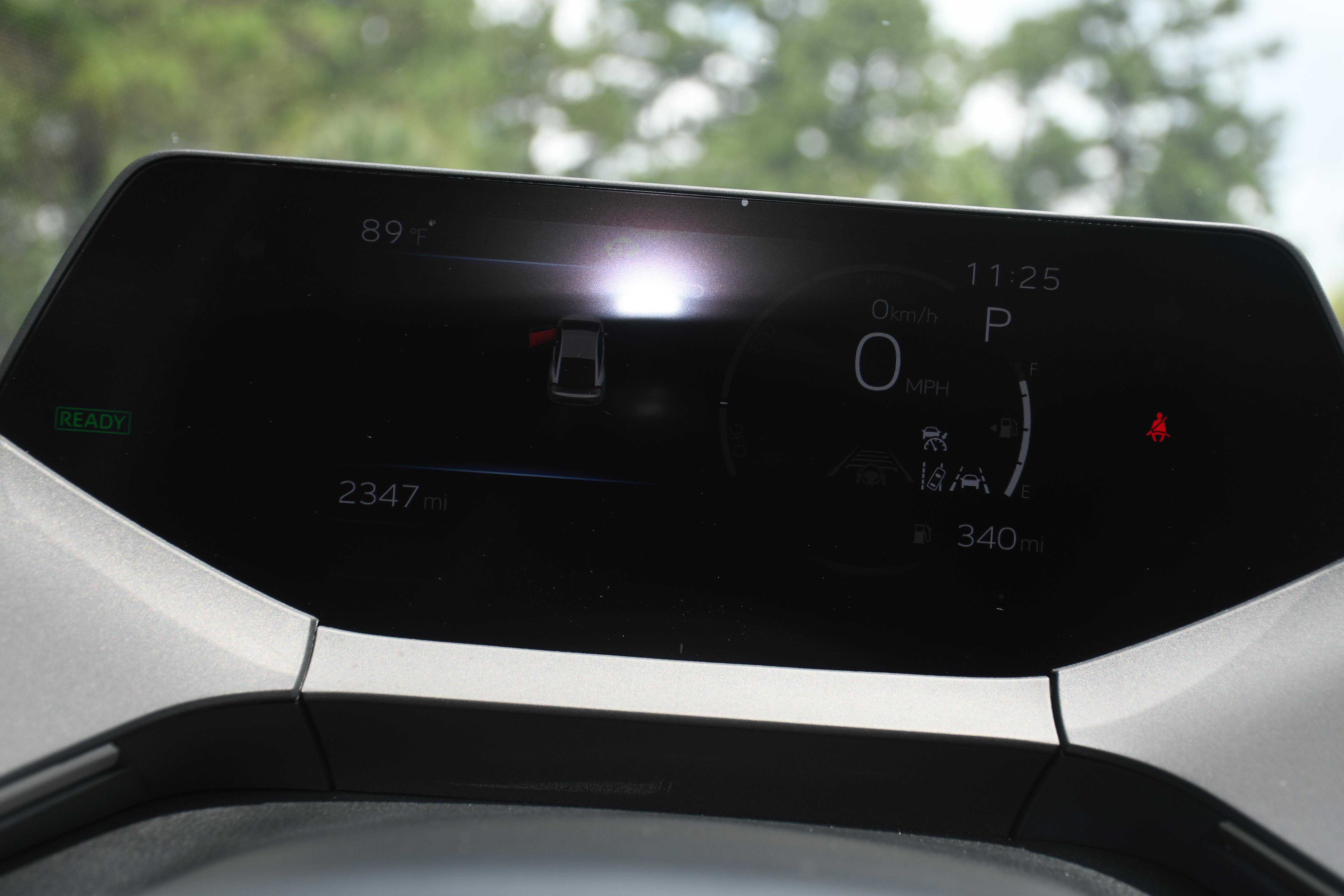 Used 2025 Toyota Prius XLE FWD image 13