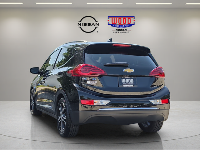 Used 2020 Chevrolet Bolt Premier w/ Infotainment Package FWD image 4