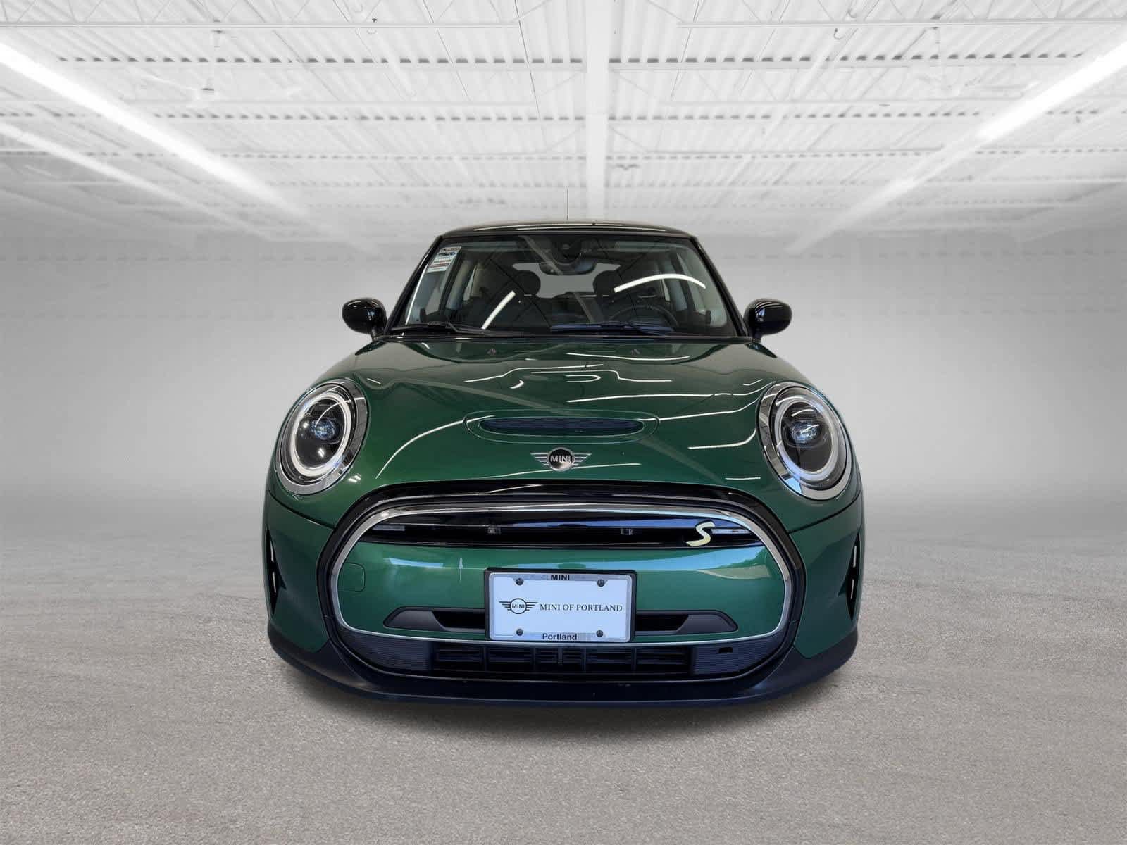 Used 2024 MINI Cooper SE FWD image 9