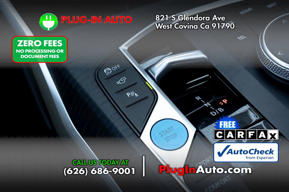 Used 2025 BMW i4 eDrive40 w/ M Sport Package RWD image 23
