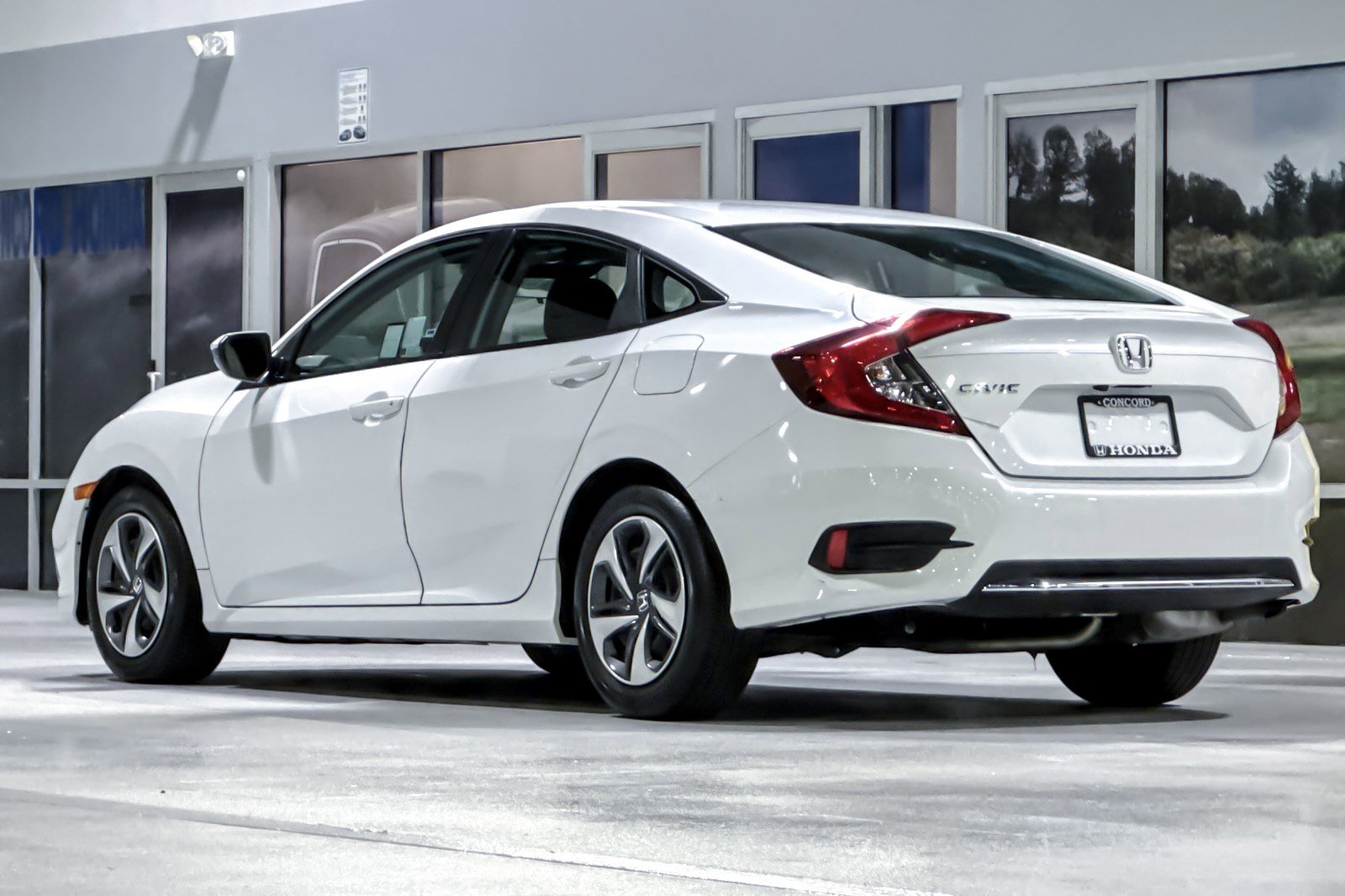 Used 2021 Honda Civic LX image 3