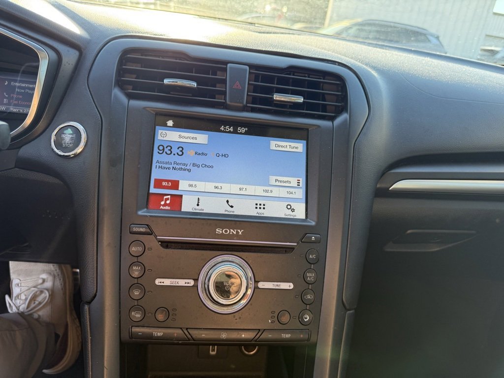 Used 2017 Ford Fusion Titanium image 10