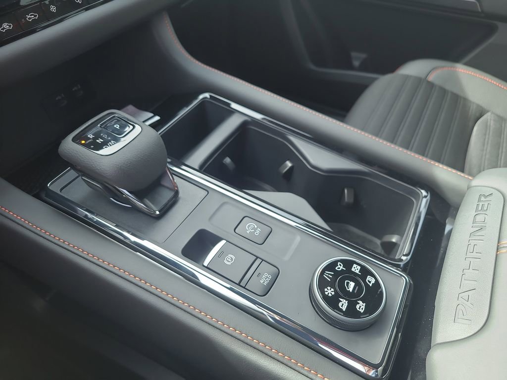 New 2026 Nissan Pathfinder Rock Creek image 20