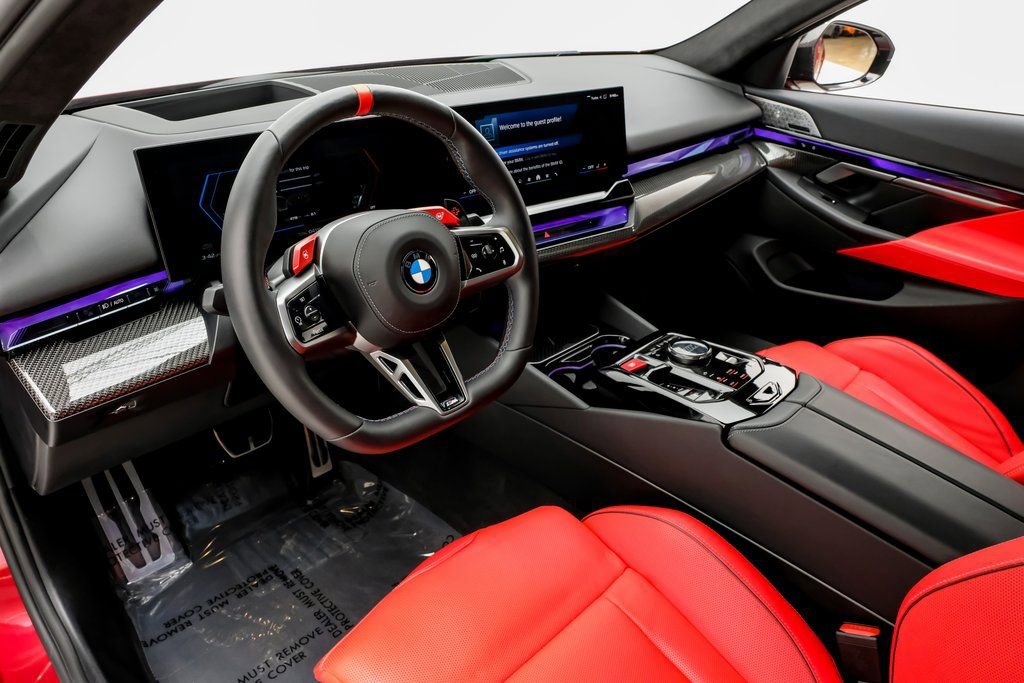 Used 2025 BMW M5 w/ Carbon Package image 5