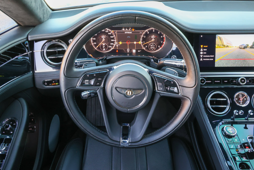 Used 2020 Bentley Continental GT AWD/4WD image 31