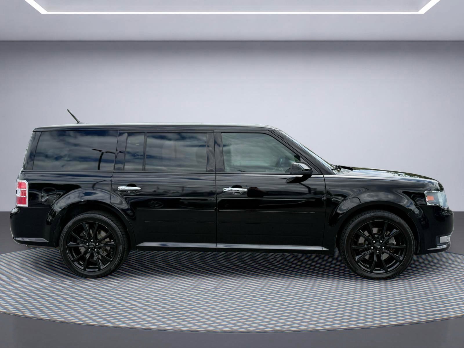 Used 2016 Ford Flex SEL w/ Equipment Group 202A FWD image 8