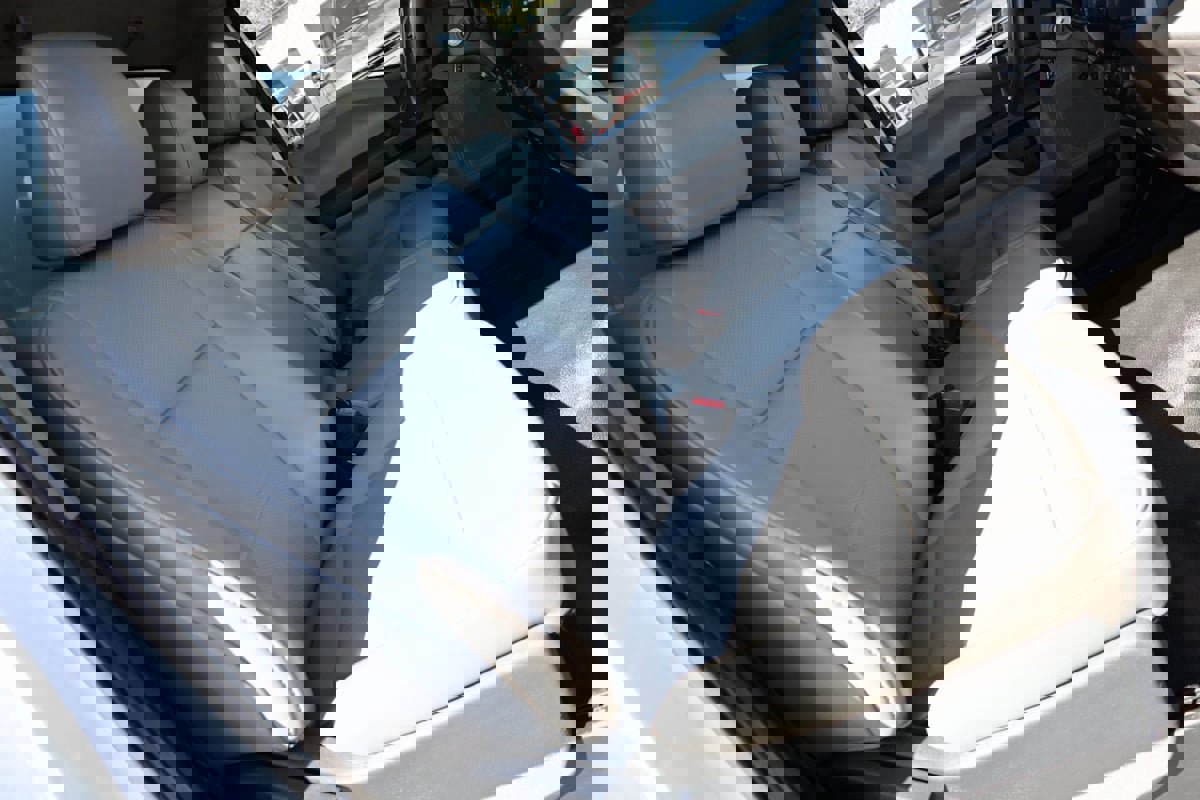 Used 2022 Ford F550 2WD Regular Cab Super Duty image 7