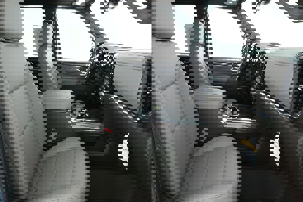 Used 2025 Chevrolet Silverado 3500 LTZ w/ LTZ Premium Package image 23