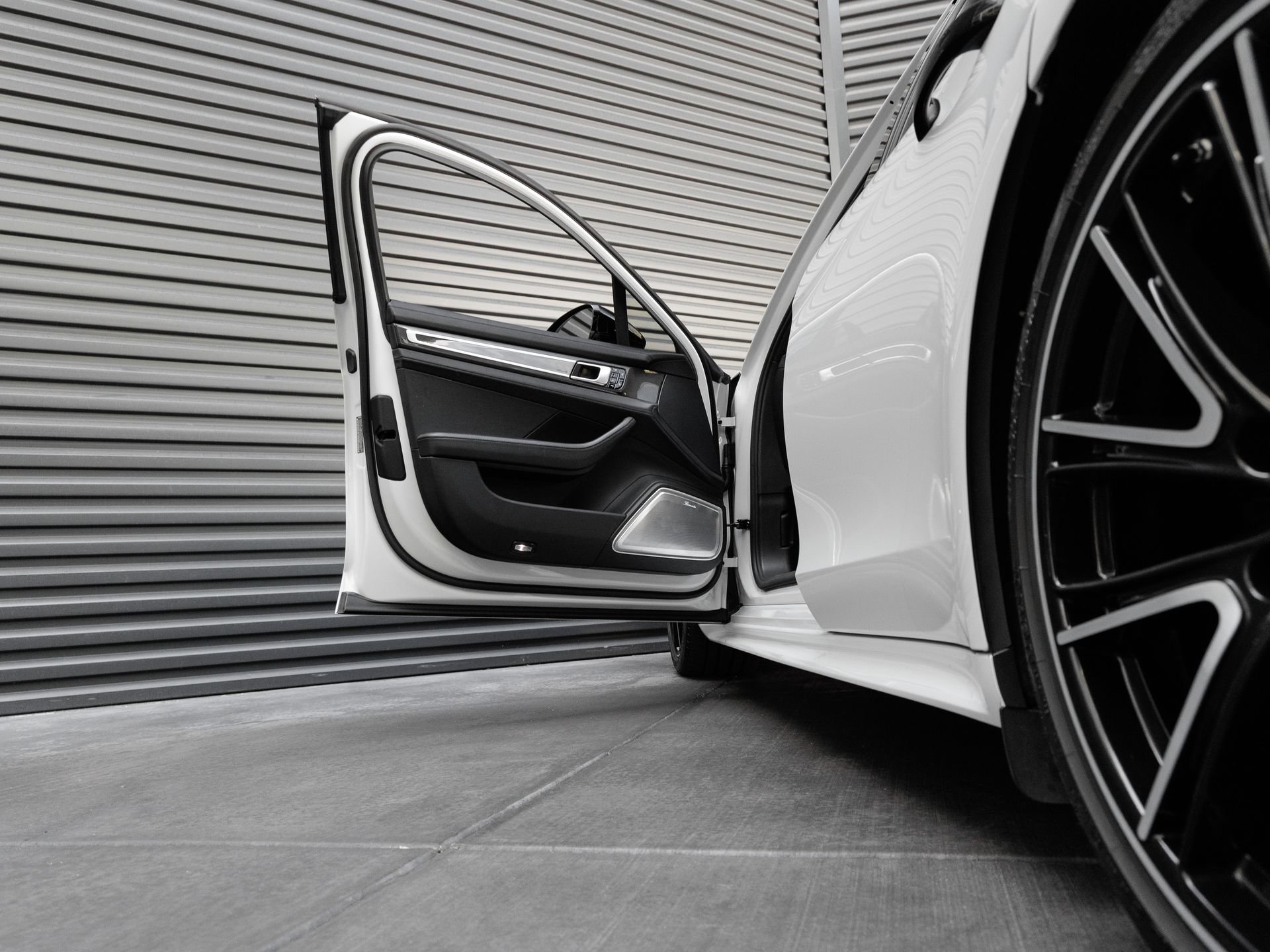 Certified 2018 Porsche Panamera Turbo S AWD/4WD image 14