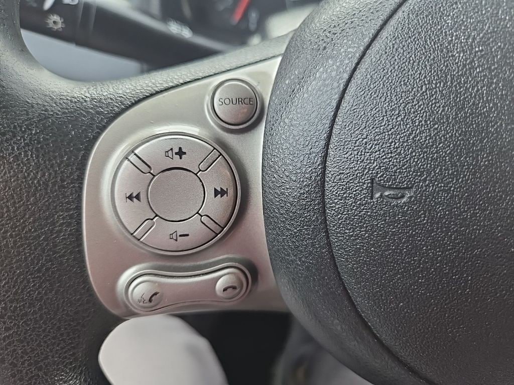 Used 2015 Nissan NV200 SV w/ Technology Package FWD image 14