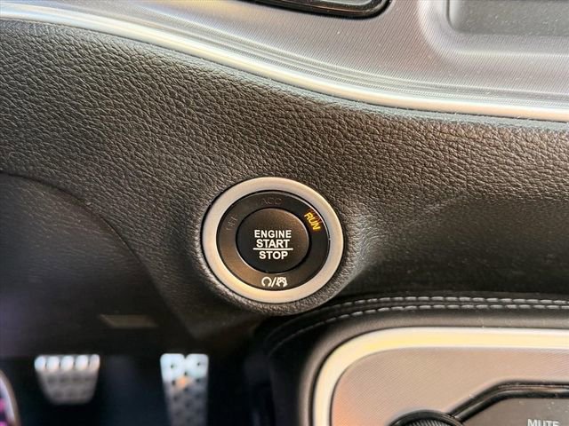 Used 2020 Dodge Challenger R/T w/ Shaker Package RWD image 19