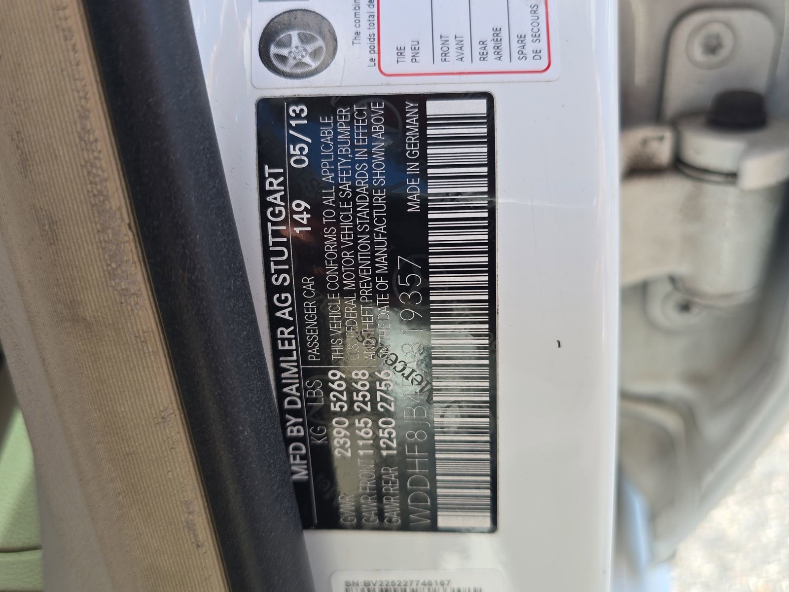 Used 2014 Mercedes-Benz E 350 4MATIC Sedan image 29