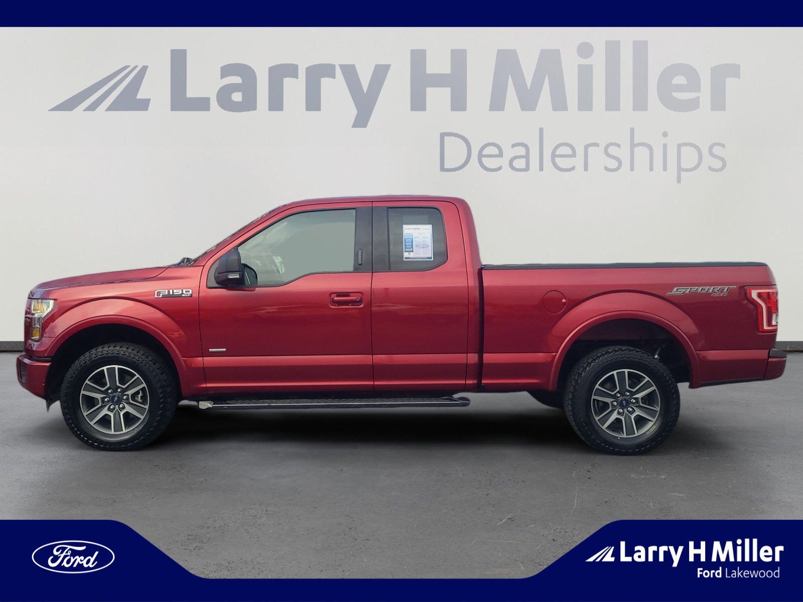 Used 2016 Ford F150 XLT w/ Equipment Group 302A Luxury image 2