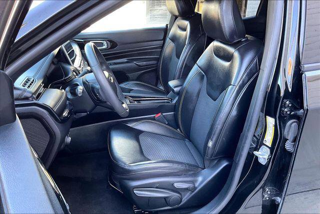 Certified 2023 Jeep Compass Latitude AWD/4WD image 24